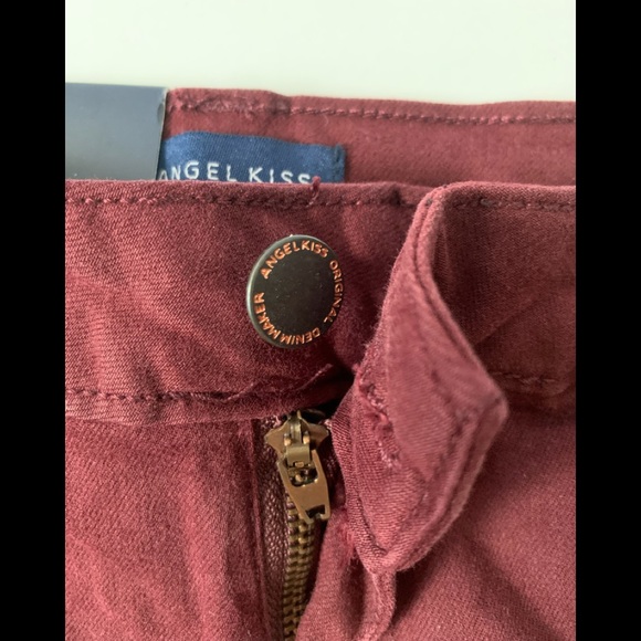 Destructed, High Rise Maroon Shorts Size 5 NWT - Picture 5 of 5